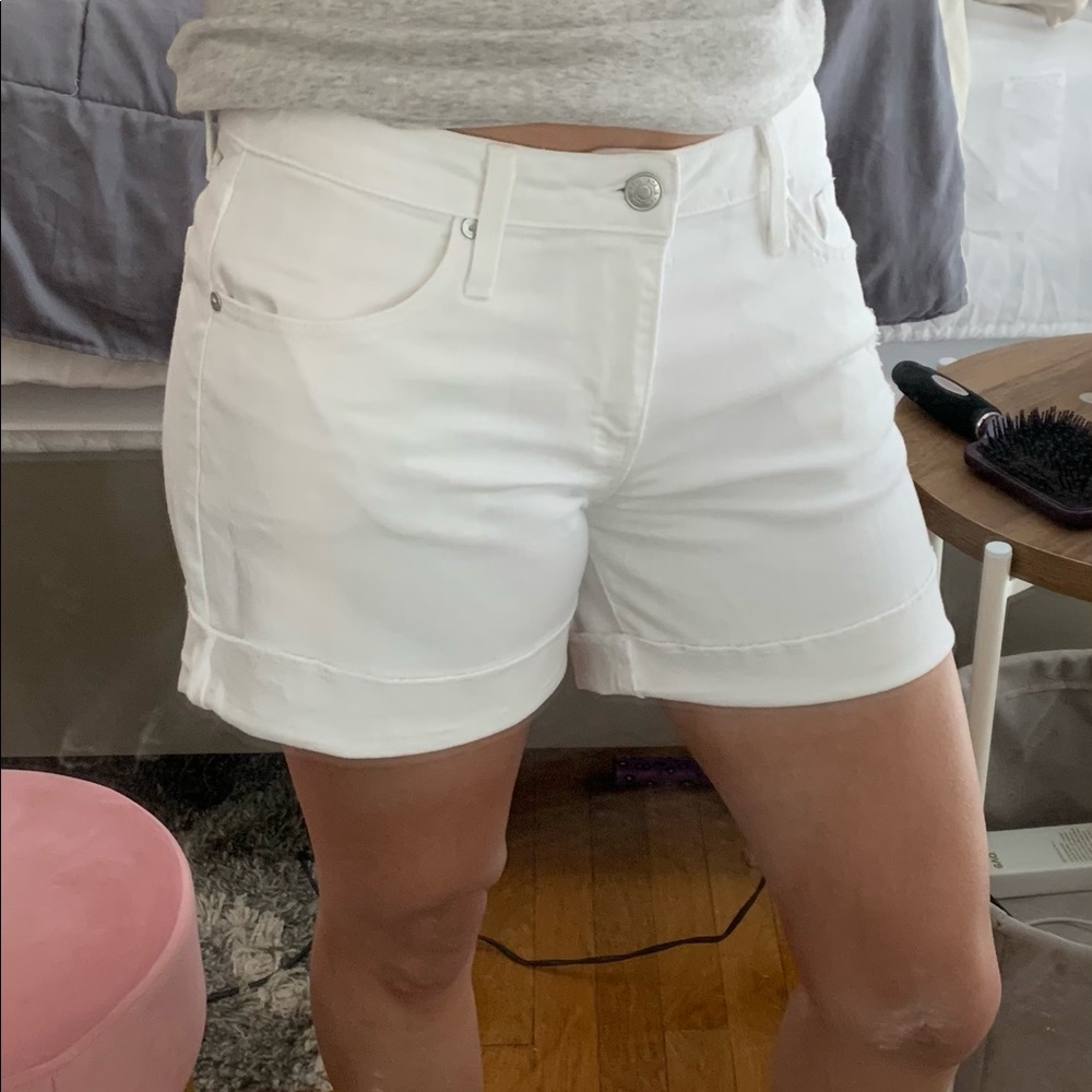 $5 w/ bundle Just black white shorts